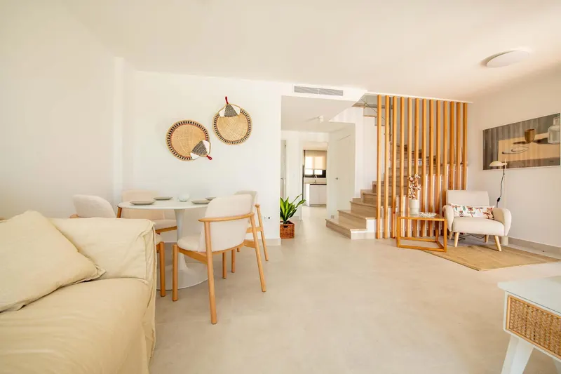 Nuevos bungalows y adosados en Cox, Alicante