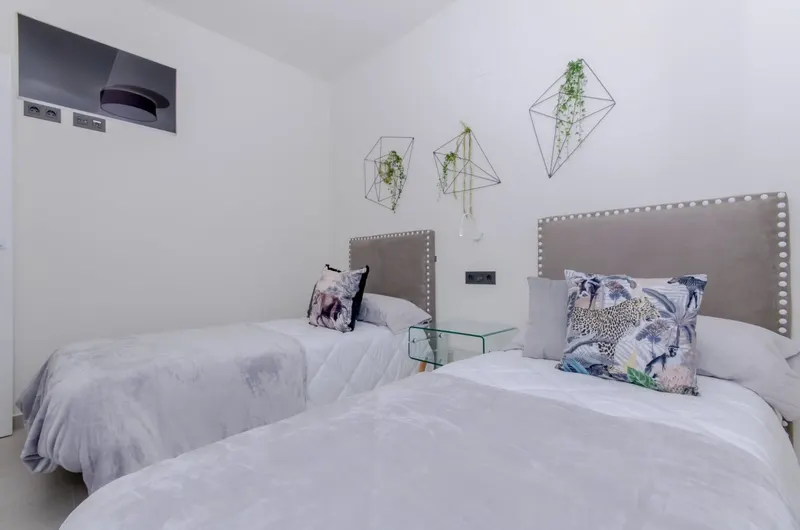 RESIDENCIAL DE OBRA NUEVA DE BUNGALOWS EN LOS BALCONES, TORREVIEJA