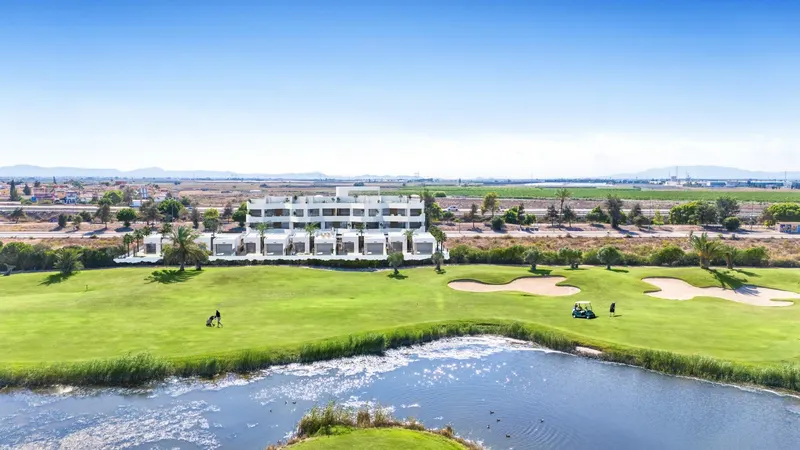 Complejo residencial de nueva construcción en Los Alcázares