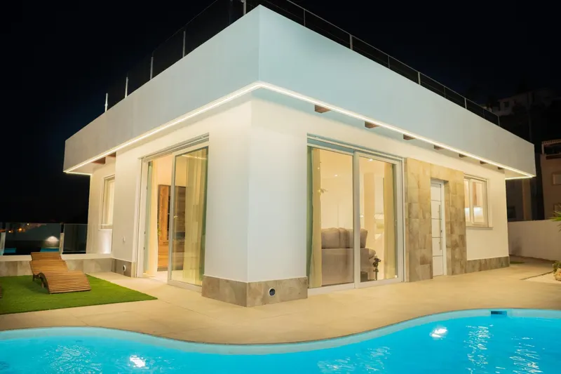 BEAUTIFUL BIG VILLA WITH VIEWS TO THE GOLF COURSE "LA MARQUESA"!