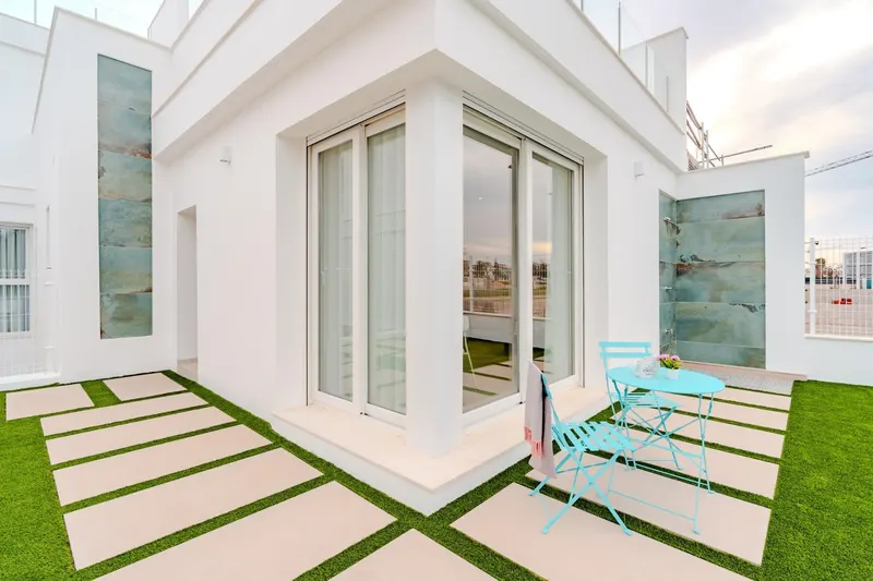 New Build Villas Near La Serena Golf and the Beach in Los Alcázares