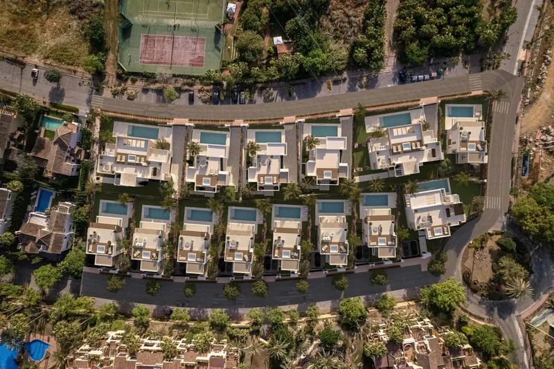 Exclusive New Build Villas in Estepona next to El Campanario Golf