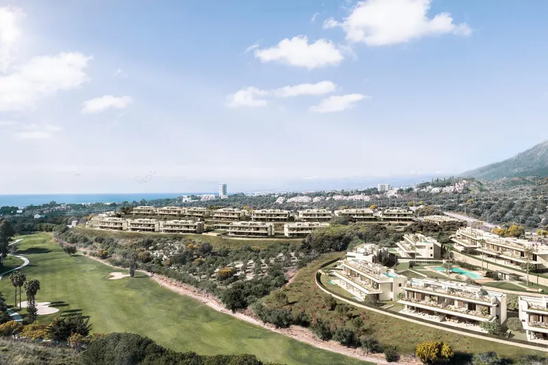 GATED FRONT LINE GOLF DEVELOPMENT
