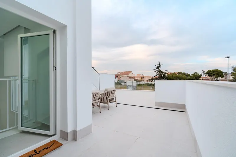 New Build Villas Near La Serena Golf and the Beach in Los Alcázares