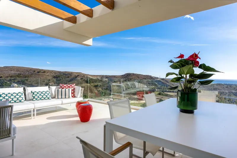 EXCLUSIVE URBANISATION NEXT TO MARBELLA CLUB GOLF