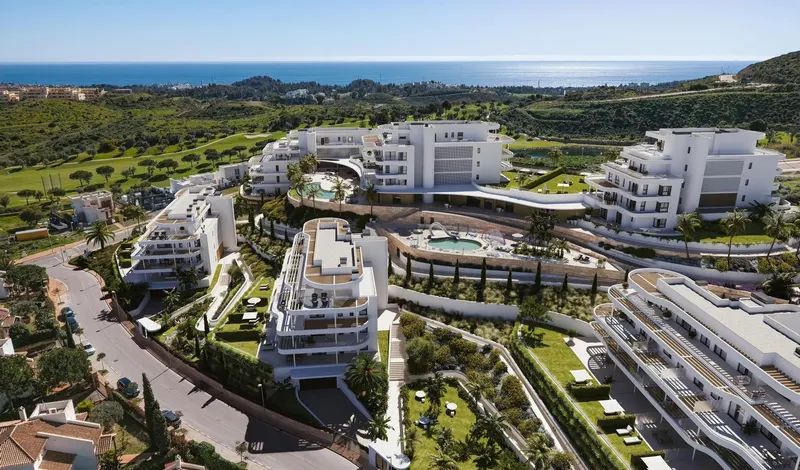 Apartamentos de lujo de nueva construcción en Cerrado del Águila Golf, Mijas, con vistas al mar y al campo de golf