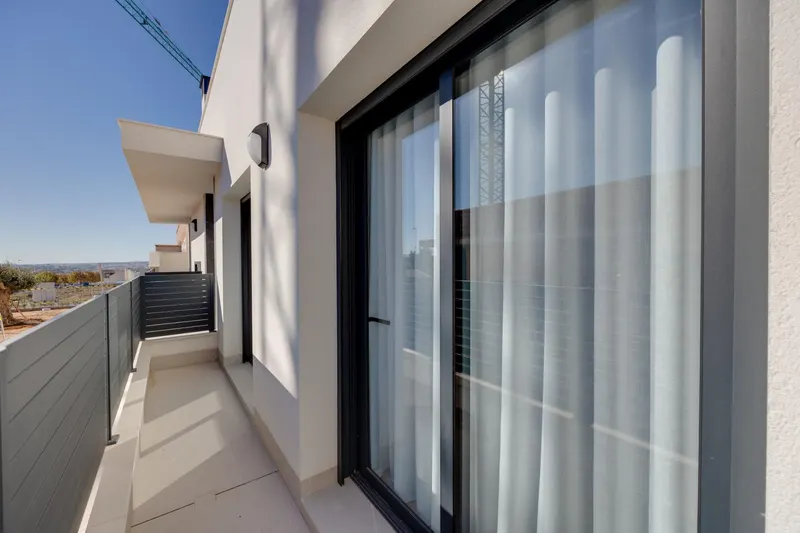 Nueva Promoción de villas en Torrevieja, a 2 km del Mar