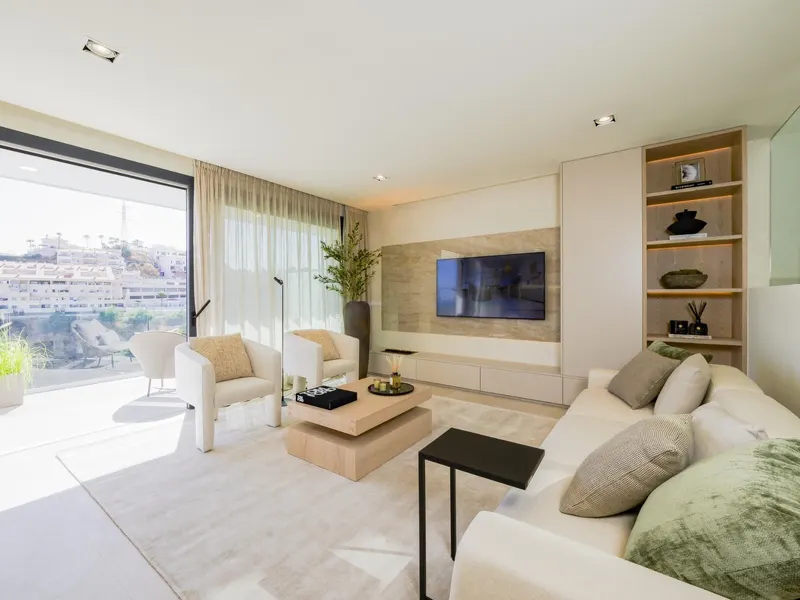 Luxurious New Build Townhouses with Sea Views in El Higuerón, Costa del Sol