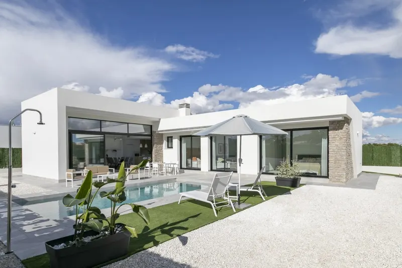 MODERN VILLAS IN CALASPARRA WITH PRIVATE POOL !!!