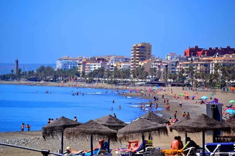 RYNEK PIERWOTNY KOMPLEKS MIESZKANIOWY W LA GASPARA, ESTEPONA