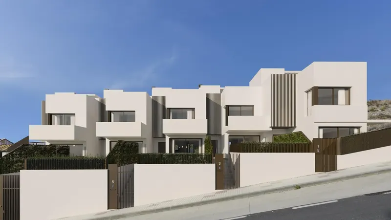 NEW BUILD TOWNHOUSES NEAR MALAGA