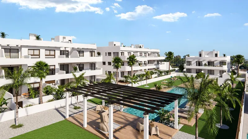 Nowy kompleks mieszkaniowy w pobliżu pola golfowego Serena i Mar Menor w Los Alcazares