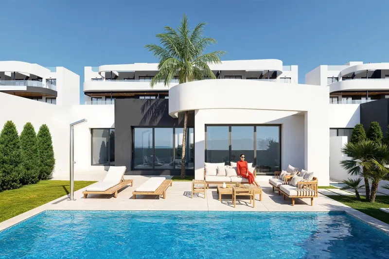 Apartamentos y villas de nueva construcción frente al campo de golf La Serena Golf en Los Alcázares