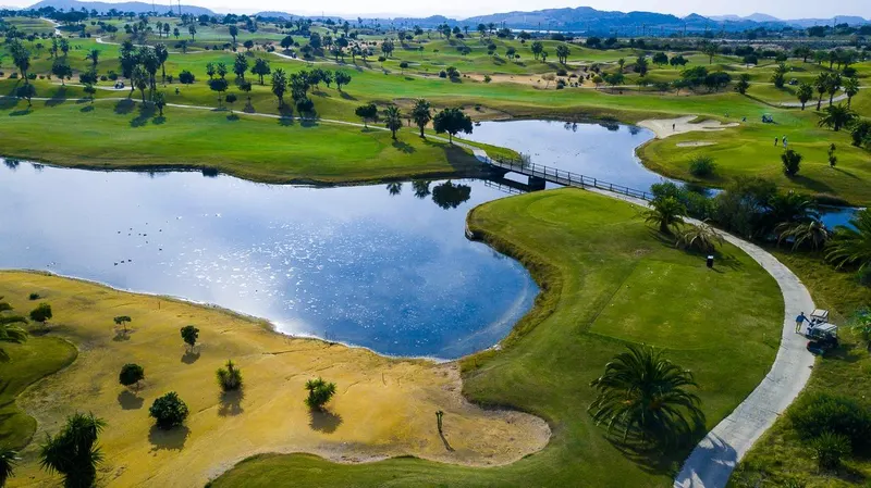 Nowe wille w ośrodku golfowym Vistabella – Orihuela