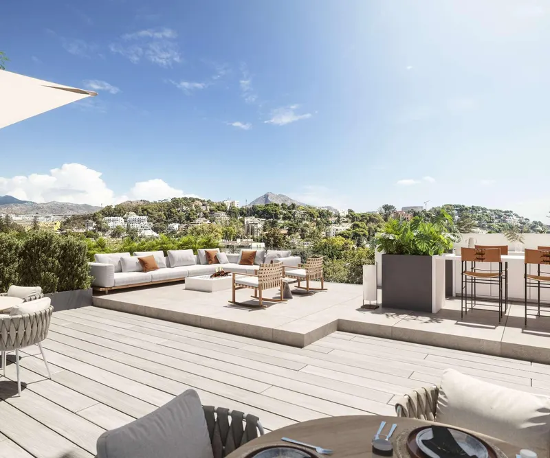 Modern Luxury in a Historic Setting: Exclusive Homes in El Limonar, Malaga