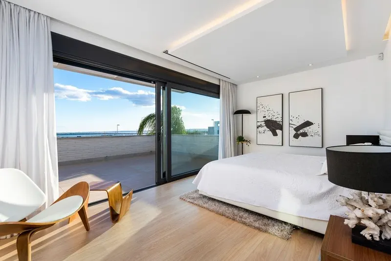 NEW BUILD MODERN VILLA IN CIUDAD QUESADA
