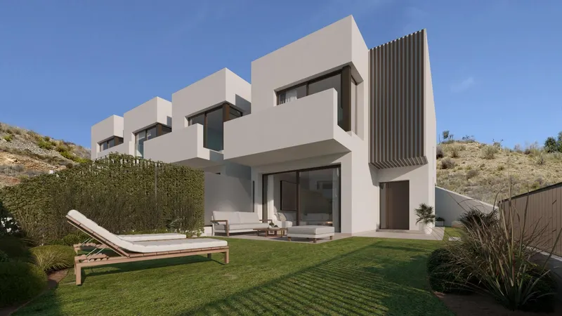 NEW BUILD TOWNHOUSES NEAR MALAGA