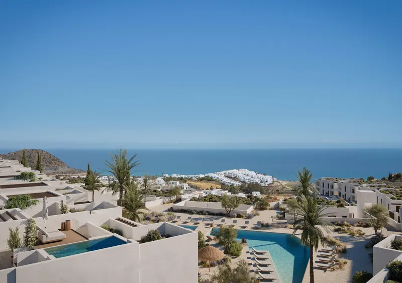 Vistas panorámicas al mar Mediterráneo en resort en primera línea de playa