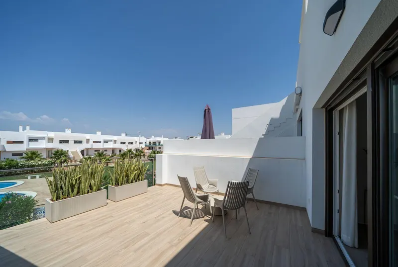 NEW BUILD RESIDENTIAL OF BUNGALOW APARTMENTS IN VISTABELLA