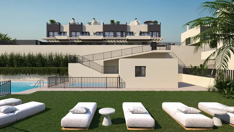 New Build 4 Bedroom Townhouses in Torre del Mar Just 800 m from the Beach