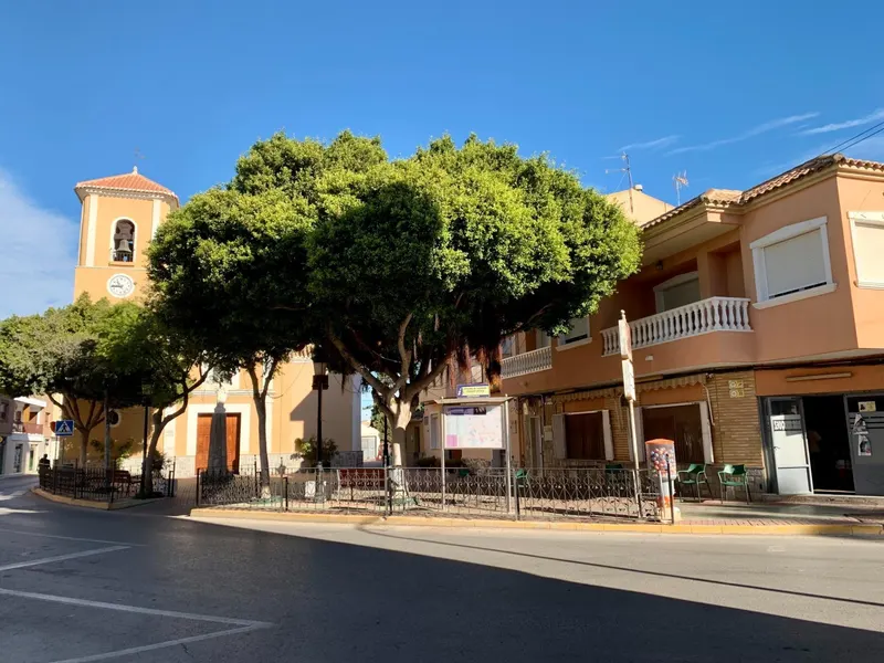 VILLA DE OBRA NUEVA EN LOS ALCAZARES