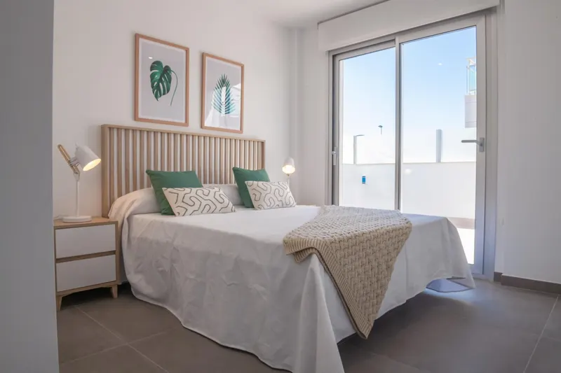 VILLAS DE OBRA NUEVA EN LOS ALCAZARES