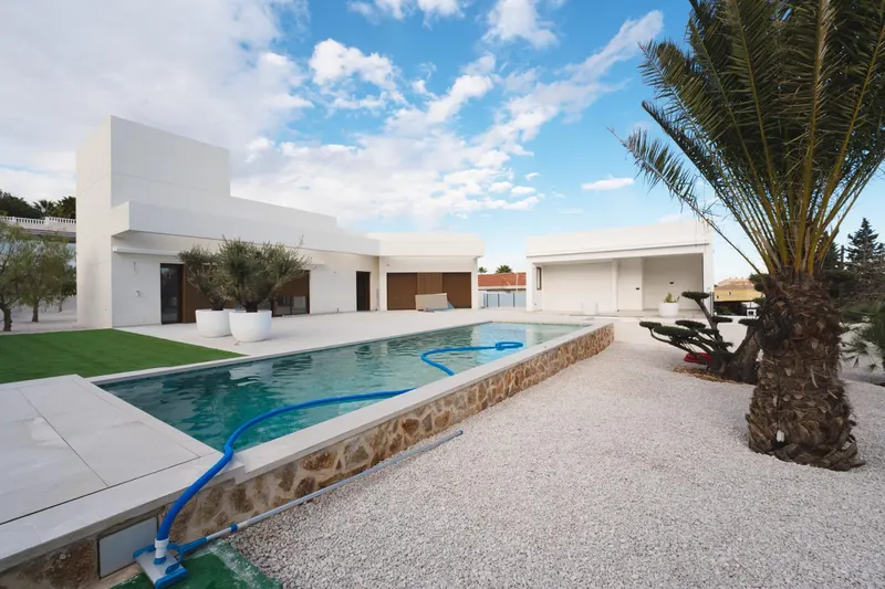 Ekskluzywne, nowo wybudowane wille w Benejuzar, na południowej Costa Blanca
