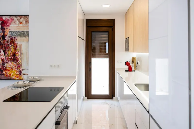 Impresionantes villas de nueva construcción en Polop con vistas al mar