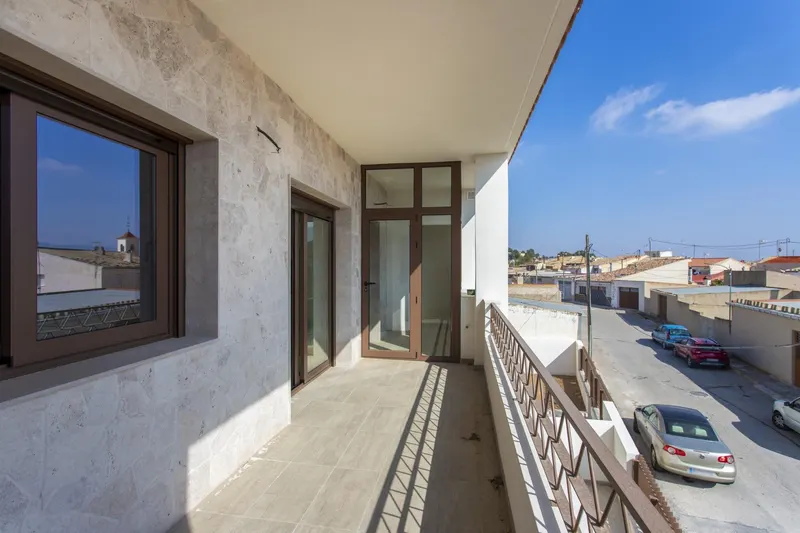 BUNGALOWS DE OBRA NUEVA EN HONDON DE LAS NIEVES