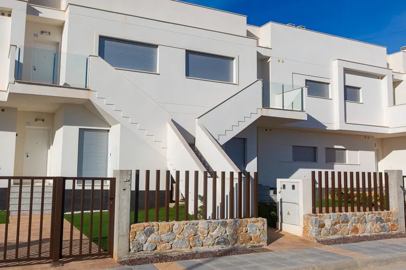 NOWY BUDYNEK MIESZKALNY NA BUNGALOW APARTAMENTY W VISTABELLA