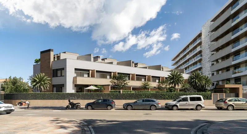 Adosados de lujo de nueva construcción en Fuengirola, a solo 220 metros del mar