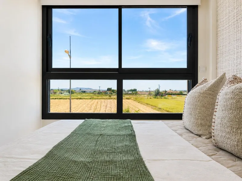 Modern Townhouses in Dolores with comunal pool