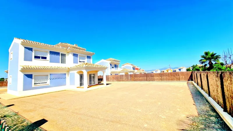 New Build Villas on Spacious 500+ m² Plots in Lorca