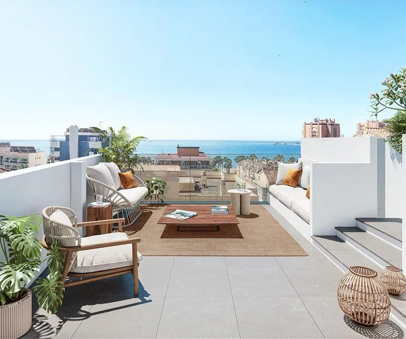 Viviendas exclusivas con vistas al mar en La Malagueta (Málaga): vida costera de primer nivel