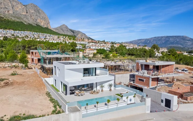 NEW BUILD VILLAS IN POLOP