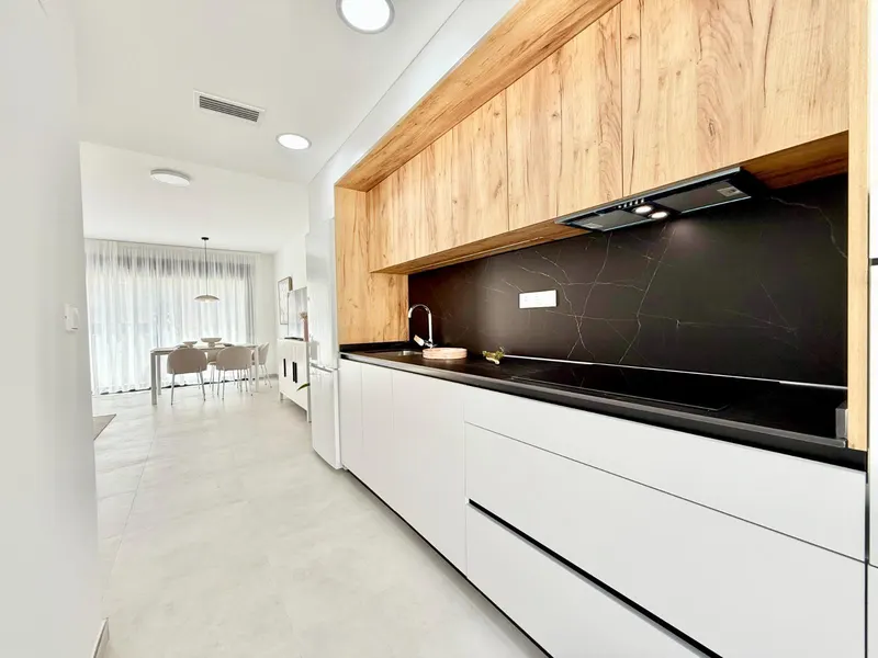 New Build Townhouses for Sale in Cox – 44 Modern Homes with Great Amenities