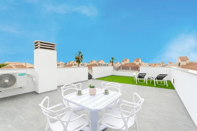 NEW BUILD VILLAS IN TORREVIEJA