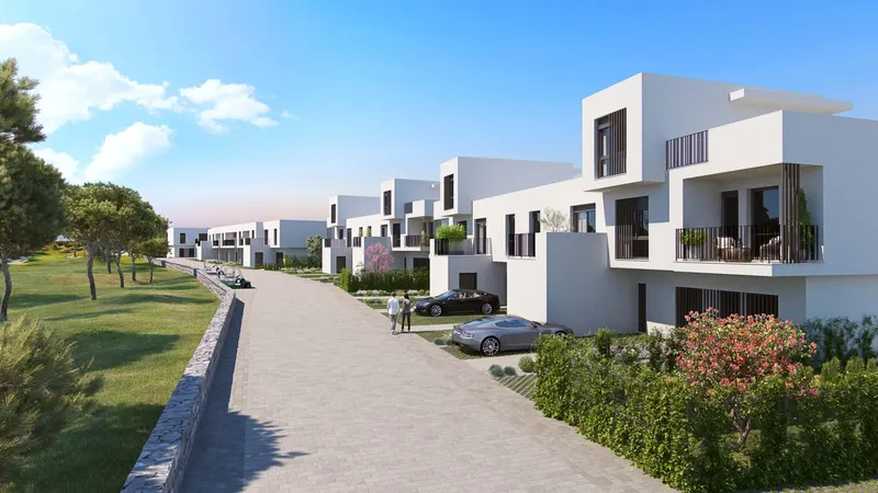 EKSKLUZYWNE KAMIENICE NA WYBRZEŻU COSTA DE SOL W OKOLICY SOTOGRANDE