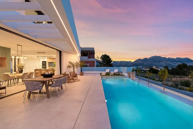 NEW BUILD VILLAS IN POLOP