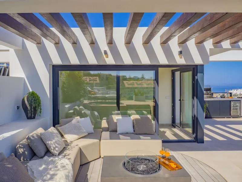 Luxurious New Build Townhouses with Sea Views in El Higuerón, Costa del Sol