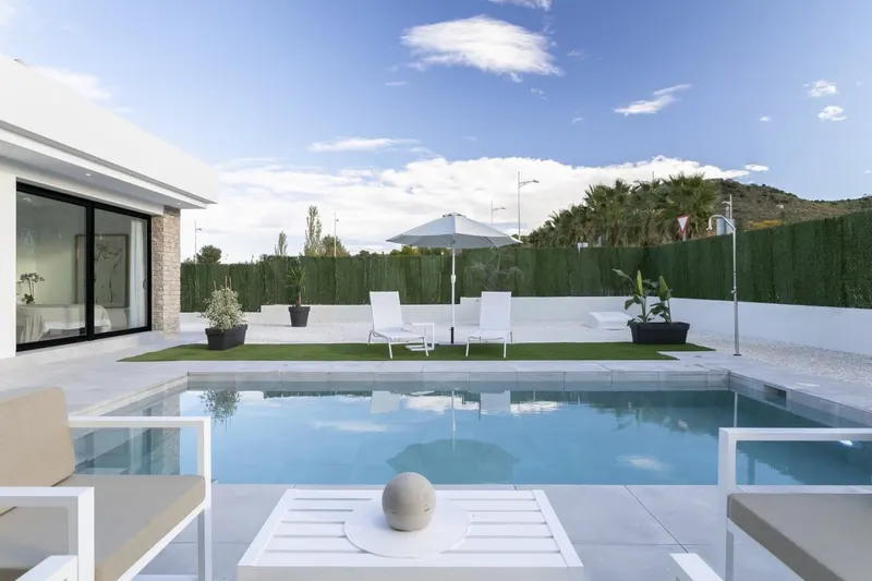 MODERN VILLAS IN CALASPARRA WITH PRIVATE POOL !!!