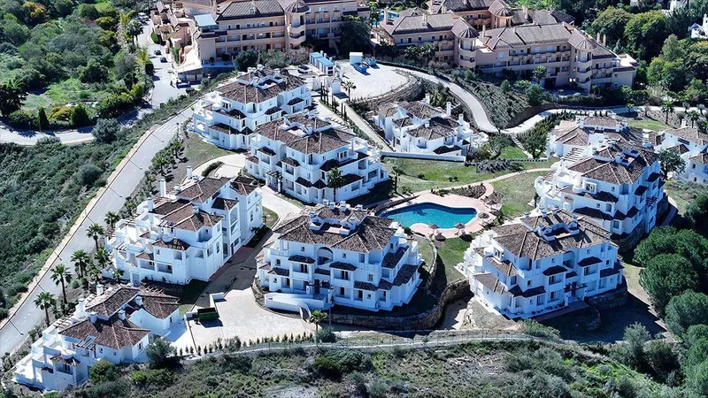 Ekskluzywna nowa inwestycja mieszkaniowa w Nueva Andalucía, Marbella