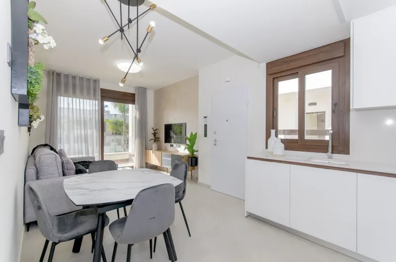 RESIDENCIAL DE OBRA NUEVA DE BUNGALOWS EN LOS BALCONES, TORREVIEJA