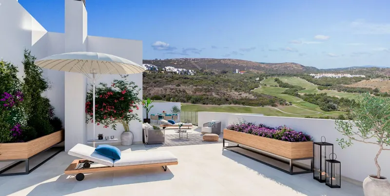 NEW BUILD RESIDENTIAL COMPLEX IN LA ALCAIDESA, SAN ROQUE