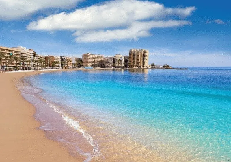 Nowe apartamenty w samym sercu Torrevieja, zaledwie 400 m od plaży