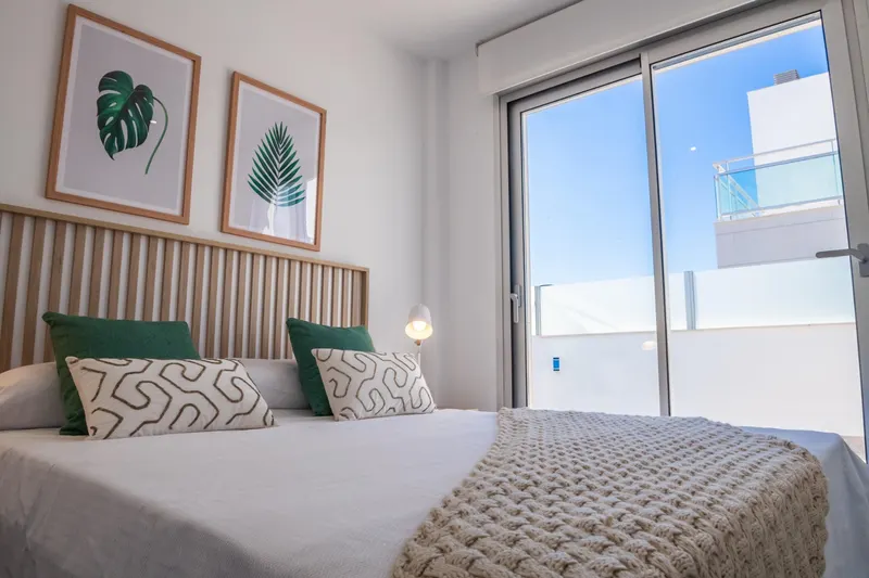 VILLAS DE OBRA NUEVA EN LOS ALCAZARES