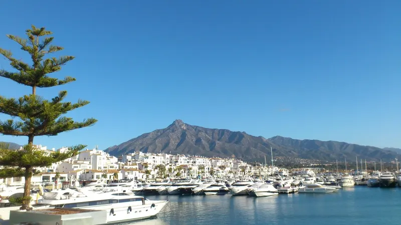 Ekskluzywny kompleks mieszkaniowy w Nueva Andalucia, Marbella