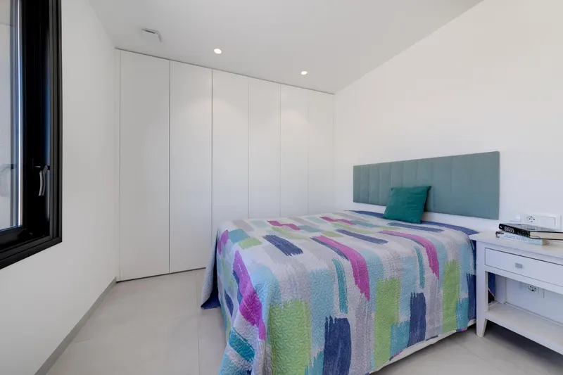 NEW BUILD VILLAS IN PILAR DE LA HORADADA ON THE GOLF COURSE