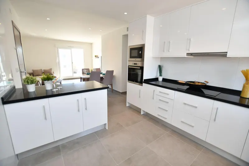 Bungalows de Obra Nueva en San Miguel de Salinas – Naturaleza, Golf y Confort