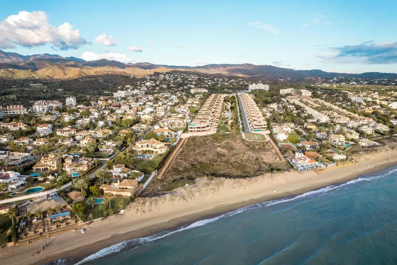 NEW BUILD LUXURY FRONTLINE RESIDENTIAL COMPLEX NEAR MARBELLA